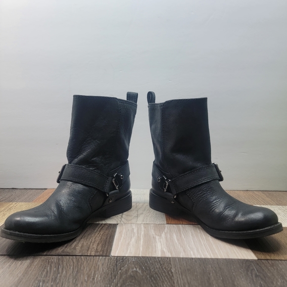 Women's Black Leather MOTO BOOTS 6M Biker Boots Side Buckle - Picture 3 of 5